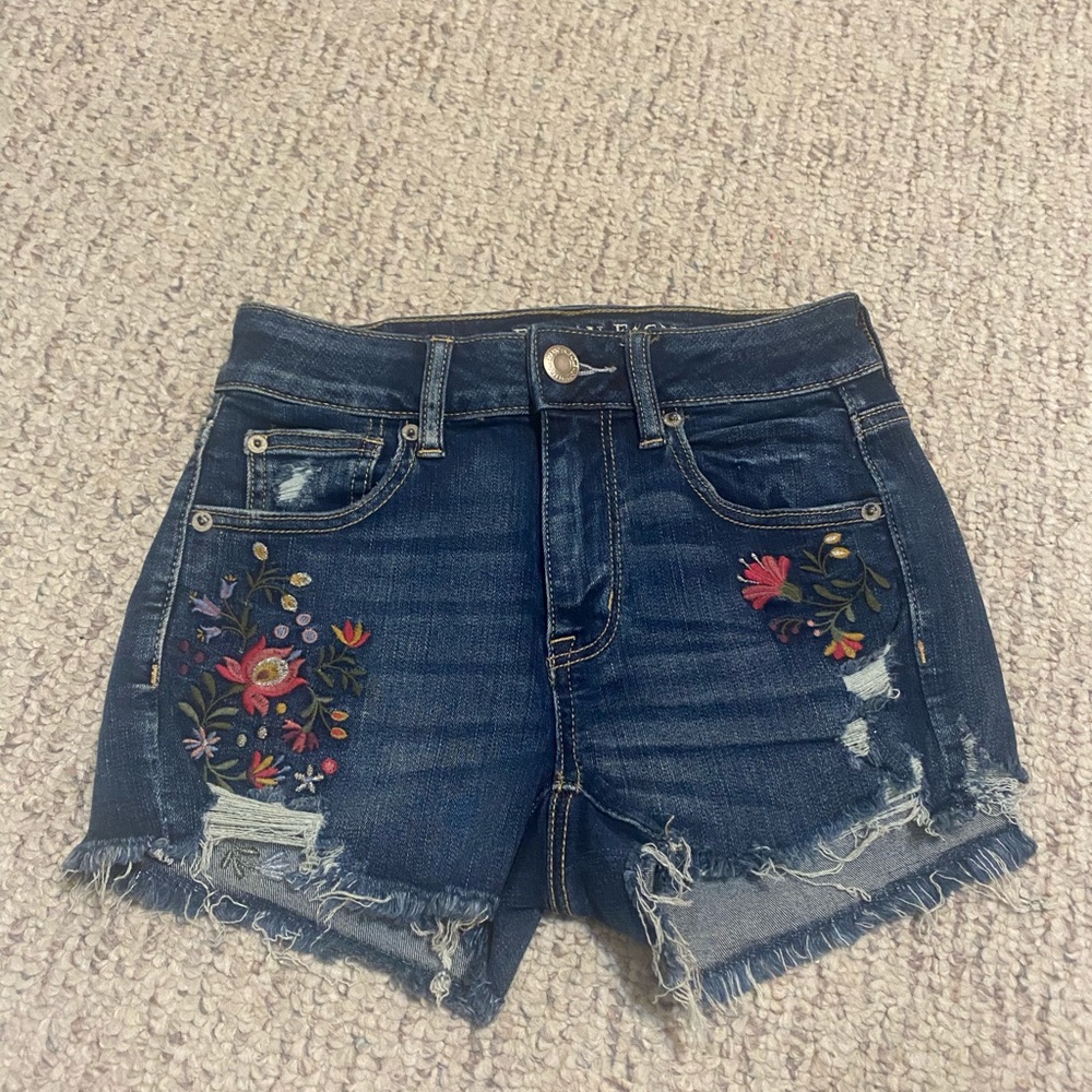 American eagle floral denim short shorts size 4